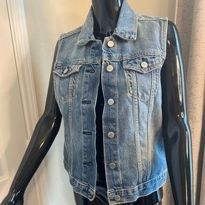 Gap Jean Vest
